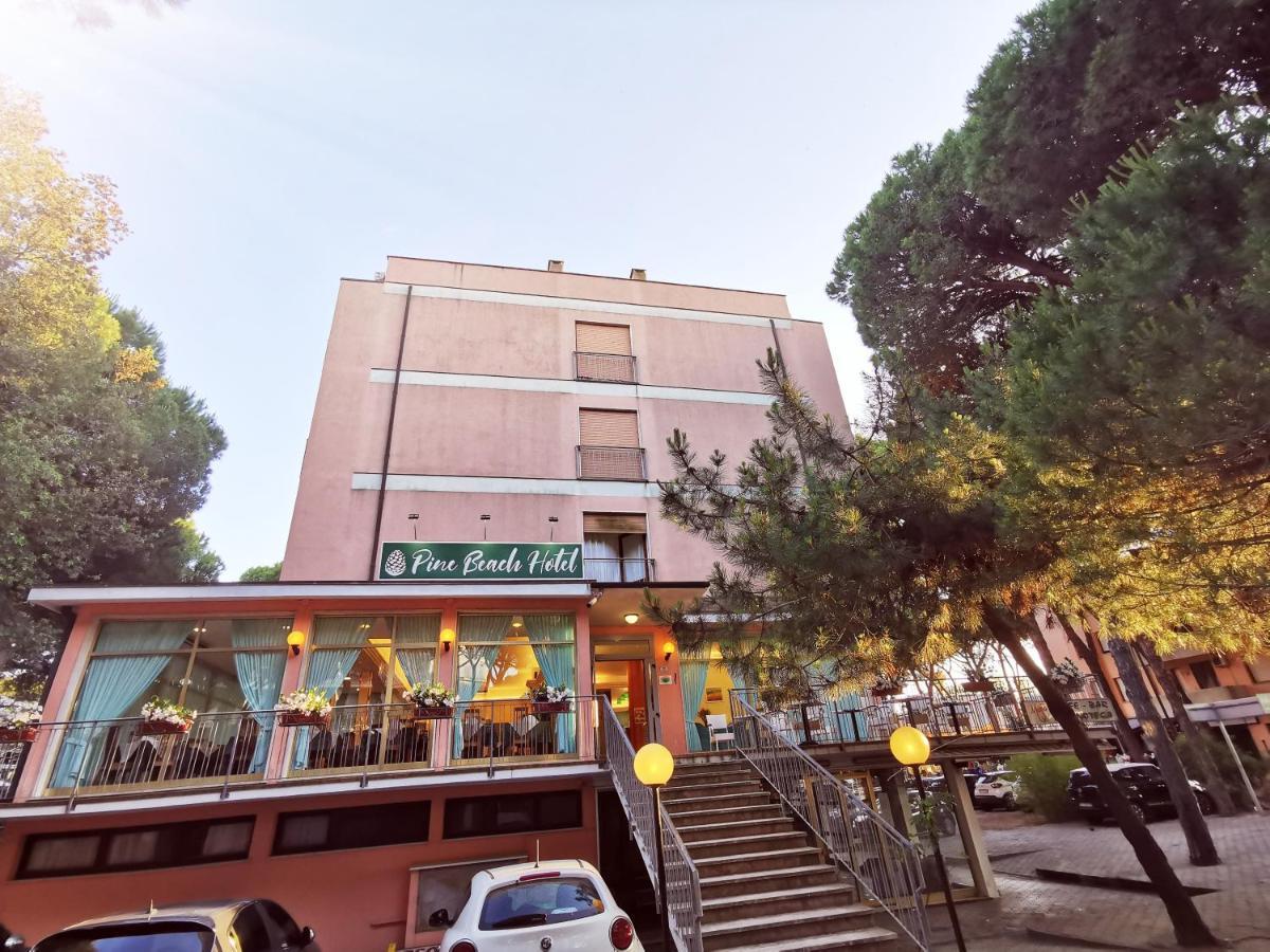 Hotel Pine Beach Розолина-Маре Экстерьер фото
